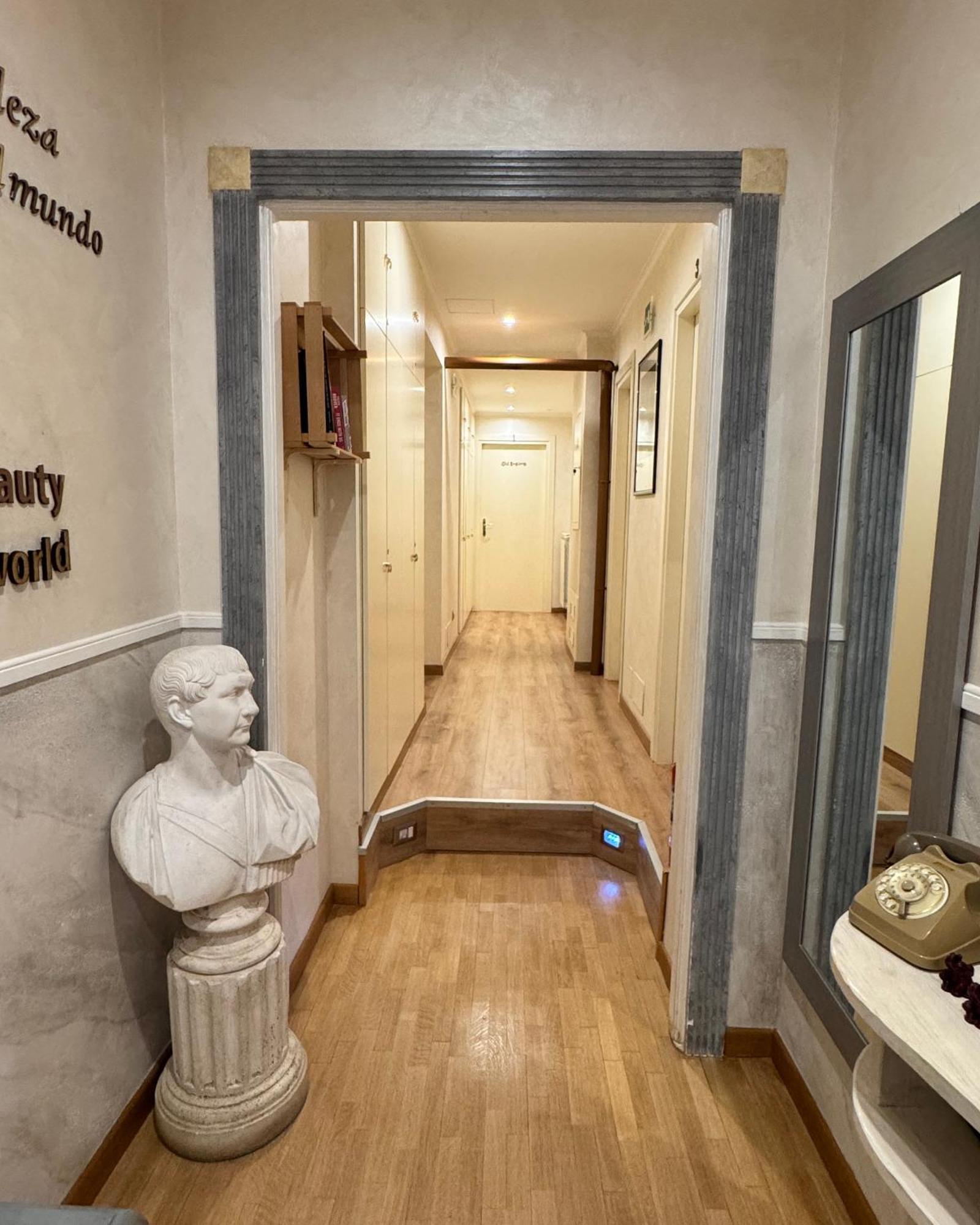 רומא Landlord In Trastevere מראה חיצוני תמונה